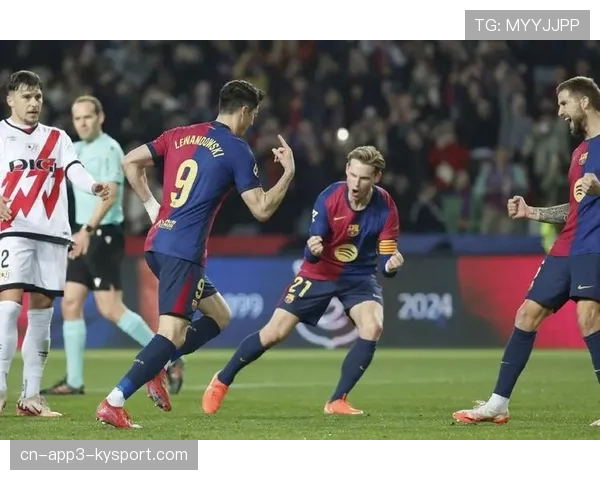 莱万通过体检,确认可出战周末对阵巴列卡诺的关键比赛 莱万通过体检,确认可出战周末对阵巴列卡诺的关键比赛